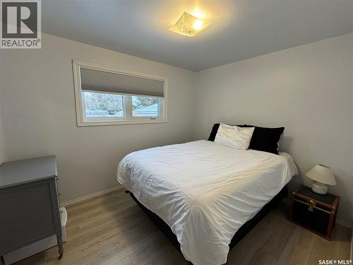 501 7Th Avenue W, Biggar, SK - Indoor Photo Showing Bedroom
