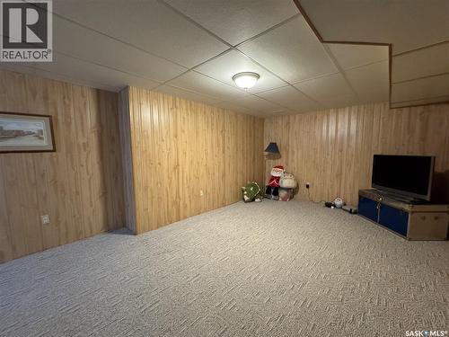 501 7Th Avenue W, Biggar, SK - Indoor