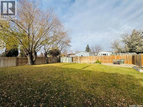 501 7Th Avenue W, Biggar, SK - Outdoor With Backyard