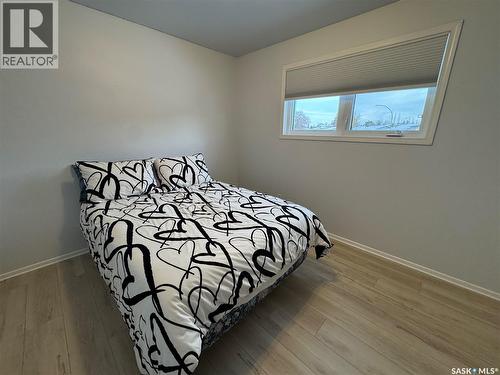 501 7Th Avenue W, Biggar, SK - Indoor Photo Showing Bedroom
