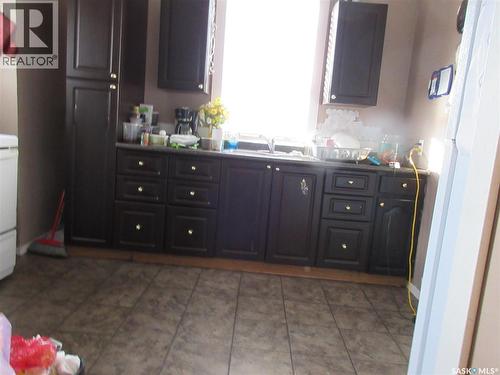 1878-1880 Ottawa Street, Regina, SK - Indoor