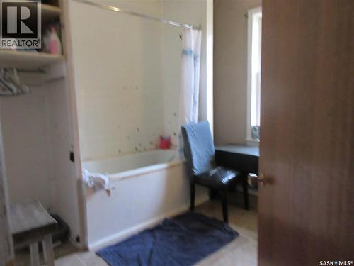 1878-1880 Ottawa Street, Regina, SK - Indoor