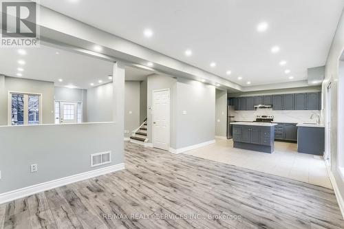 Upper - 15 Masters Green Crescent, Brampton, ON - Indoor