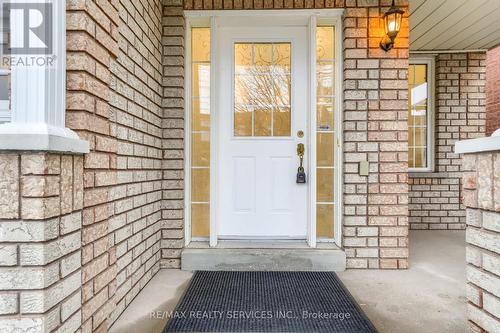 Upper - 15 Masters Green Crescent, Brampton, ON - Outdoor With Exterior