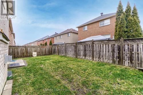 Upper - 15 Masters Green Crescent, Brampton, ON - Outdoor