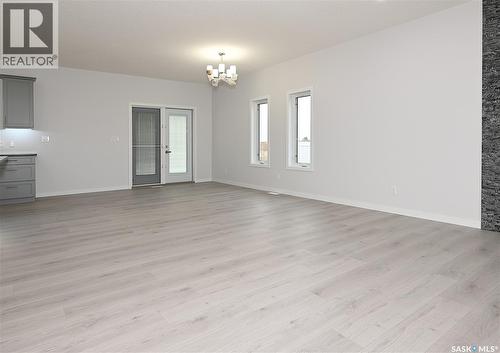 9 2330 Morsky Drive, Estevan, SK - Indoor