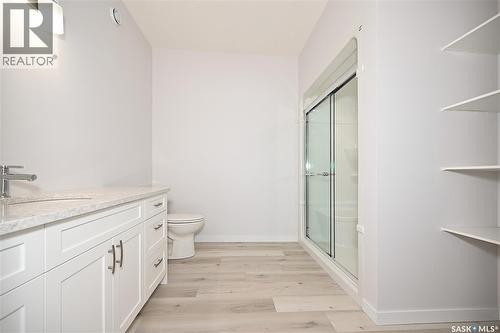 7 2330 Morsky Drive, Estevan, SK - Indoor Photo Showing Bathroom