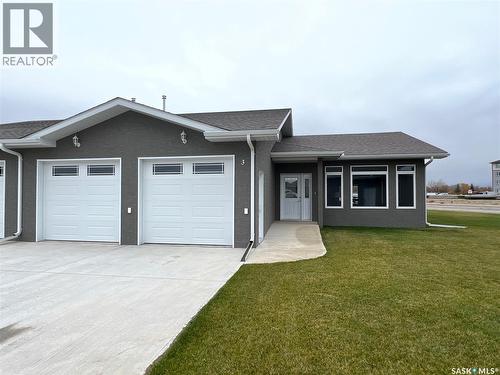 3 2330 Morsky DRIVE  Estevan, SK S4A 3A5