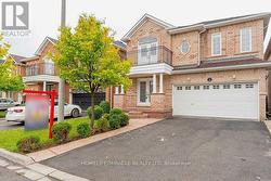 26 SAVITA ROAD  Brampton, ON L7A 3T2