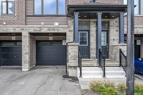 35 - 120 Court Drive, Brant, ON - Outdoor