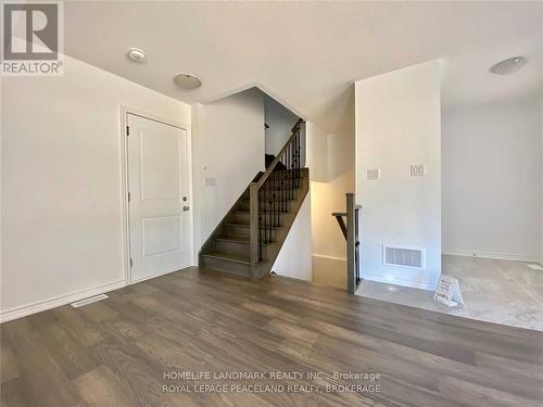 2485 Badger Crescent, Oakville, ON - Indoor Photo Showing Other Room