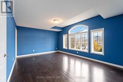 Second bedroom with  3 pieces ensuit bathroom - 