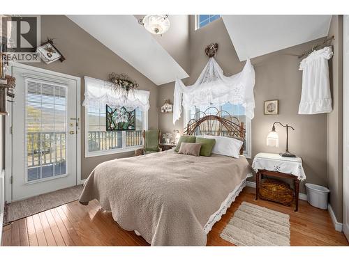Bedroom - 570 Mesa Vista Drive, Ashcroft, BC - Indoor Photo Showing Bedroom