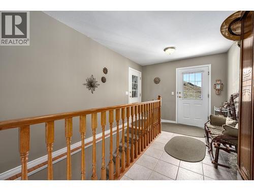 Entry - 570 Mesa Vista Drive, Ashcroft, BC - Indoor Photo Showing Other Room