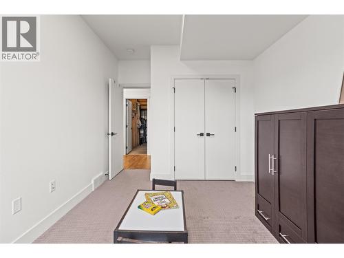 1000 Mt. Robson Place Unit# 37, Vernon, BC - Indoor Photo Showing Other Room