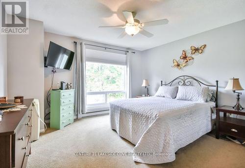 Unit #7 - 70 Laguna Parkway, Ramara, ON - Indoor Photo Showing Bedroom