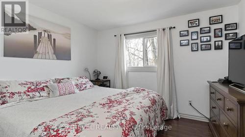 421 Griffith Street, London South (South K), ON - Indoor Photo Showing Bedroom
