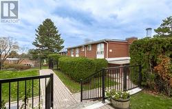 91 - 25 ESTERBROOKE AVENUE  Toronto, ON M2J 2C5