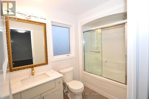 5991 Kate Avenue, Niagara Falls, ON - Indoor Photo Showing Bathroom