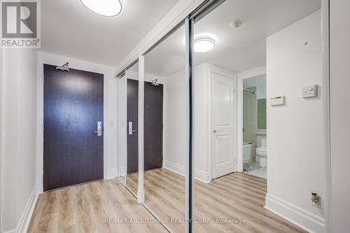 609 - 151 Upper Duke Crescent, Markham, ON - Indoor Photo Showing Other Room