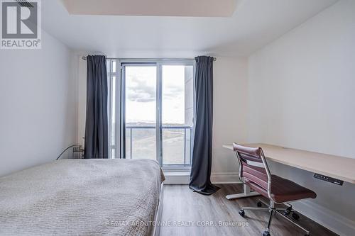 609 - 151 Upper Duke Crescent, Markham, ON - Indoor Photo Showing Bedroom