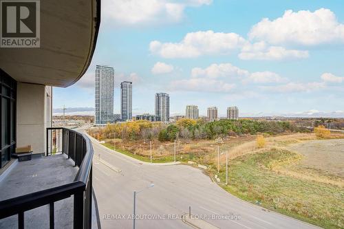 609 - 151 Upper Duke Crescent, Markham, ON - Outdoor With View