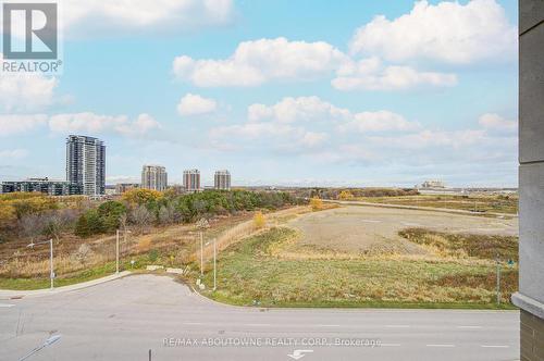 609 - 151 Upper Duke Crescent, Markham, ON - Outdoor With View