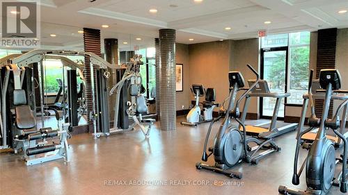 609 - 151 Upper Duke Crescent, Markham, ON - Indoor Photo Showing Gym Room