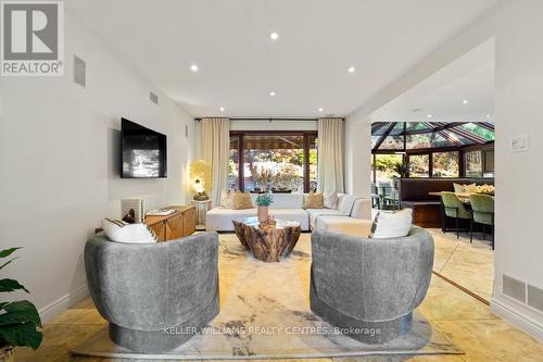 50 Skyview Crescent, Toronto, ON - Indoor Photo Showing Other Room