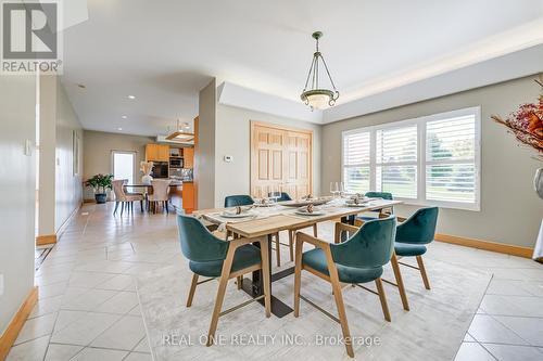 2477 Hornes Road, East Gwillimbury, ON - Indoor Photo Showing Dining Room