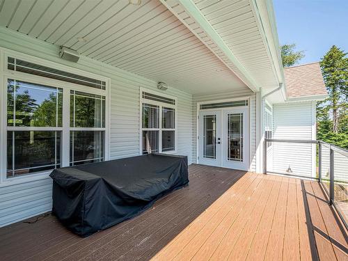 261 Aberdeen Drive, Fall River, NS 