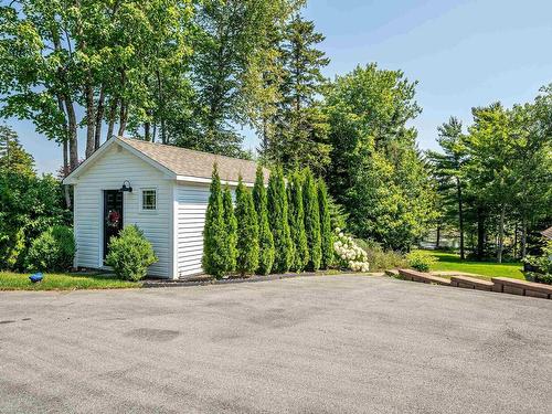 261 Aberdeen Drive, Fall River, NS 