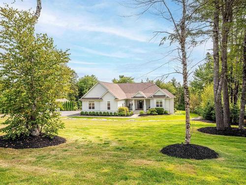 261 Aberdeen Drive, Fall River, NS 