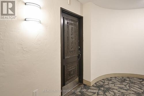 210 - 10 Muirhead Road, Toronto, ON - Indoor Photo Showing Other Room