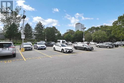 210 - 10 Muirhead Road, Toronto, ON - Outdoor