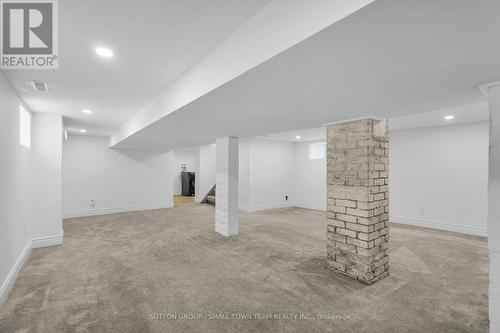 133 Emery Street E, London South (South G), ON - Indoor