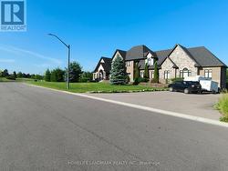 26 DIAMONDWOOD DRIVE  Caledon, ON L7E 4H6