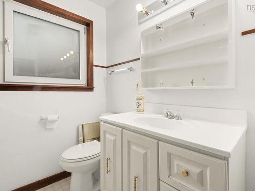 143 Caledonia Road, Dartmouth, NS 