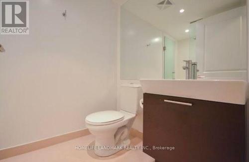2604 - 386 Yonge Street, Toronto, ON - Indoor Photo Showing Bathroom