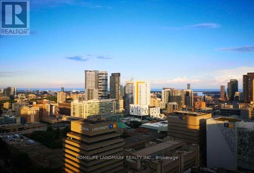 2604 - 386 Yonge Street, Toronto, ON - Outdoor With View