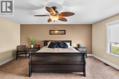 3359 Cougar Road Unit# 19, West Kelowna, BC - Indoor Photo Showing Bedroom