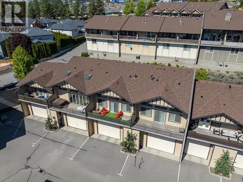 3359 Cougar Road Unit# 19, West Kelowna, BC - Outdoor