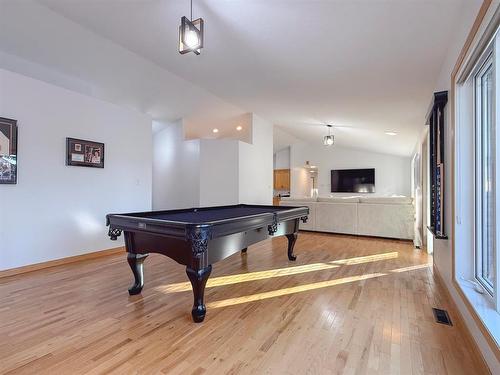 15 Glengariff Street, Elkhorn, MB - Indoor Photo Showing Other Room