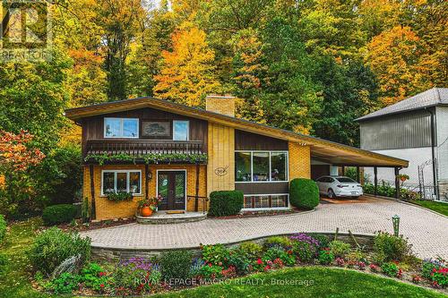 36 Maple Drive, Hamilton, ON - Outdoor