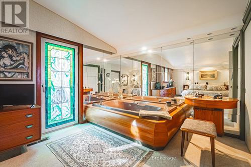 36 Maple Drive, Hamilton, ON - Indoor Photo Showing Other Room