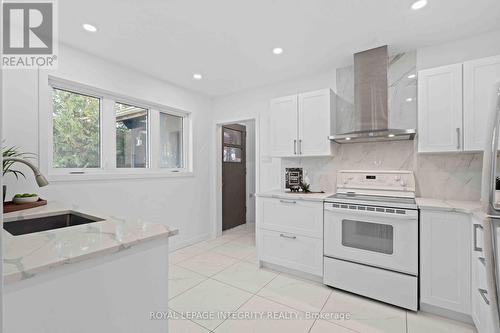 2158 Bel-Air Drive, Ottawa, ON - Indoor Photo Showing Kitchen