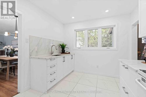 2158 Bel-Air Drive, Ottawa, ON - Indoor