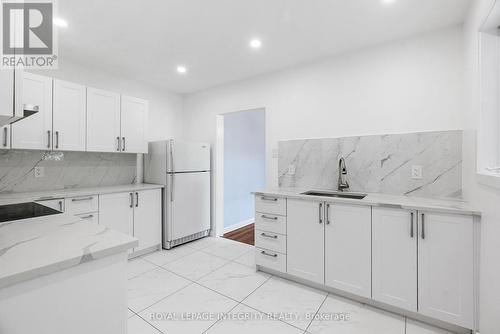 2158 Bel-Air Drive, Ottawa, ON - Indoor Photo Showing Kitchen