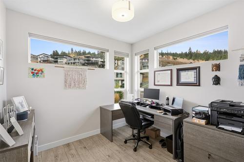 1623 Emerald Drive, Kamloops, BC - Indoor Photo Showing Office