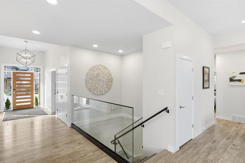 1623 Emerald Drive, Kamloops, BC - Indoor Photo Showing Other Room